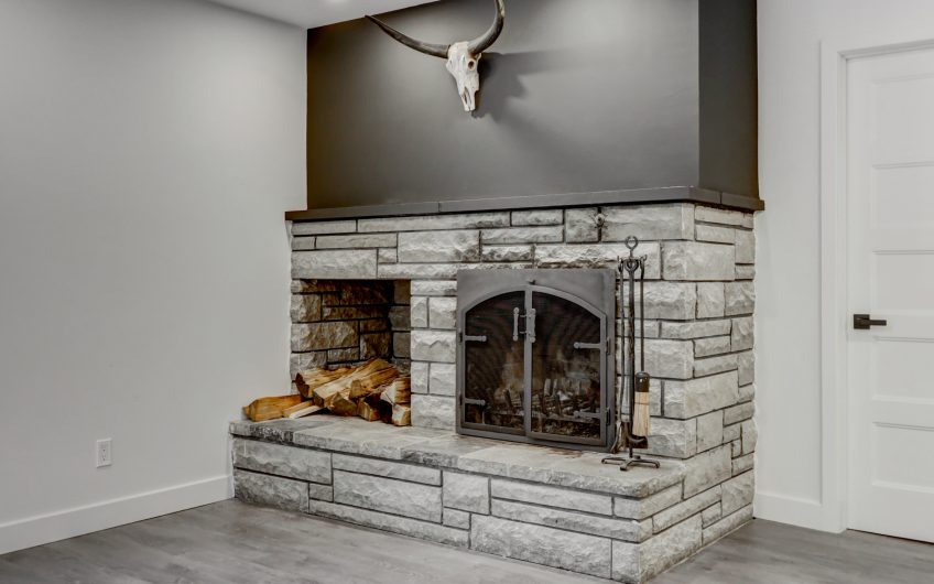 STE ADELE ; maison avec bachelor