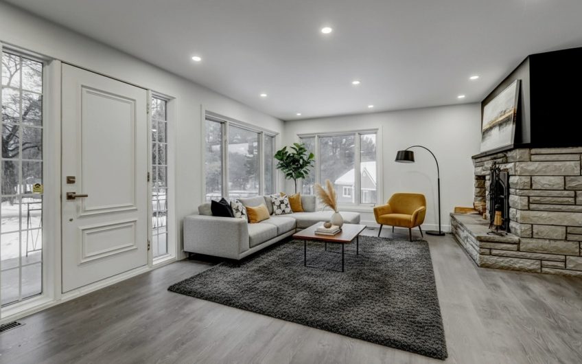 STE ADELE ; maison avec bachelor