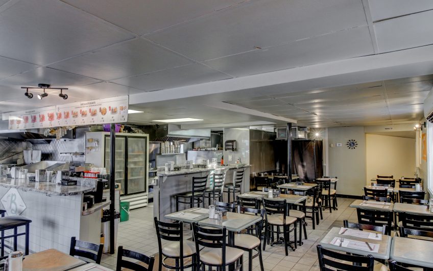 st Jérôme Duplex avec restaurant