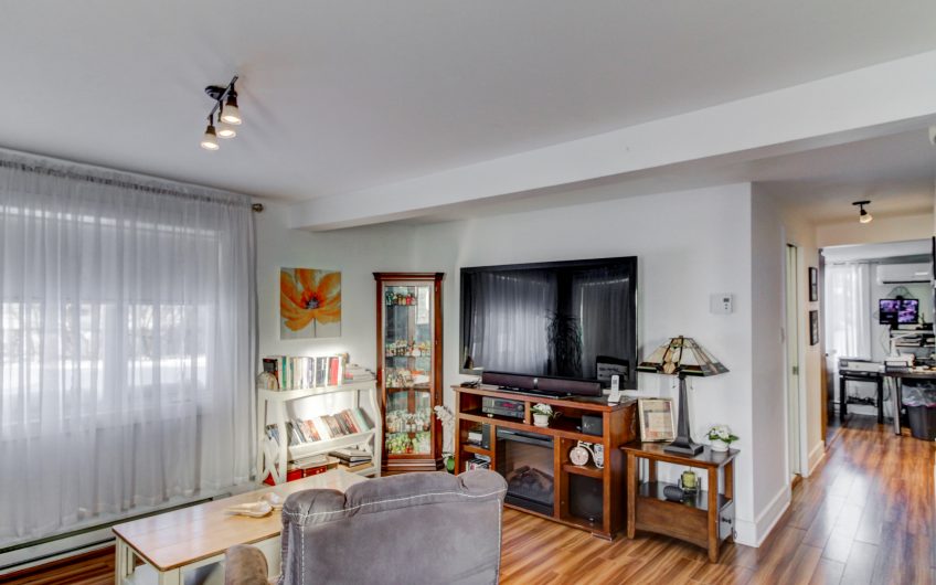 DUPLEX  A  ST JÉROME