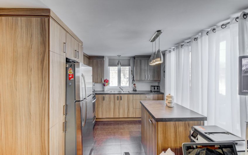 DUPLEX  A  ST JÉROME